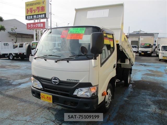 Hino DUTRO 2017-09 351102-0