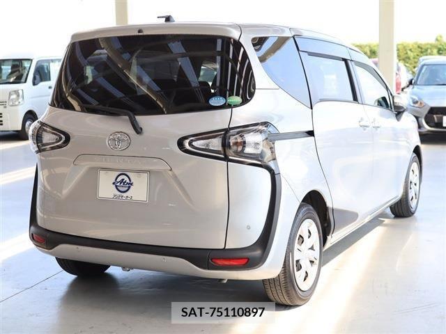 Toyota SIENTA 2019-05 375869-4