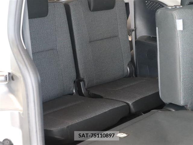 Toyota SIENTA 2019-05 375869-13