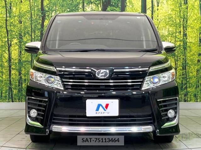 Toyota VOXY 2015-11 370361-14