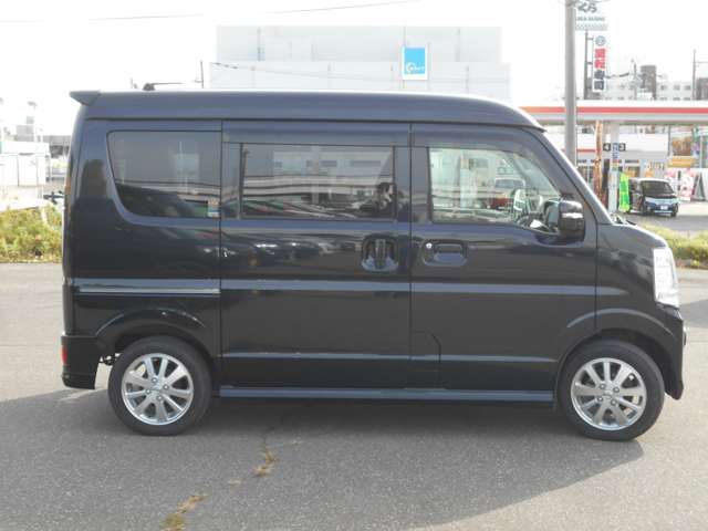 Nissan CLIPPER RIO 2021-03 28112-4