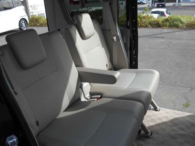 Nissan CLIPPER RIO 2021-03 28112-11