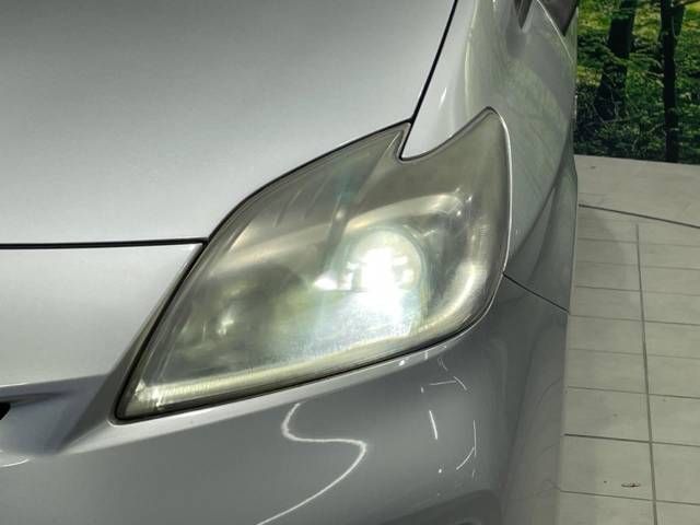 Toyota PRIUS 2012-01 20622-12