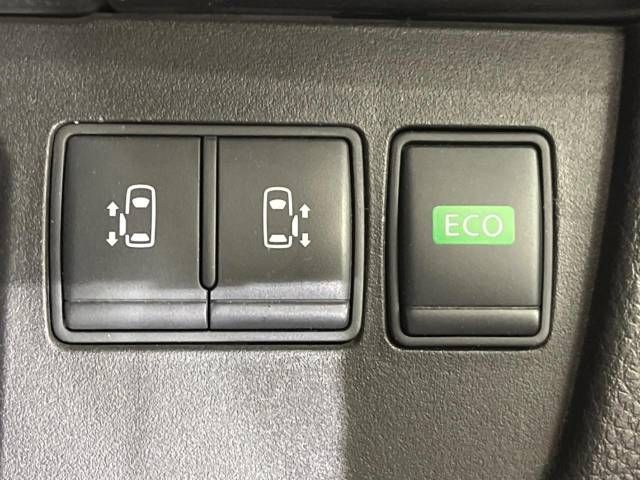 Nissan SERENA 2016-08 24787-4