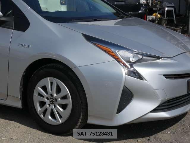 Toyota PRIUS 2016-07 248858-16