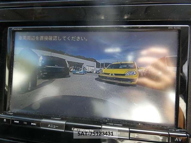 Toyota PRIUS 2016-07 248858-13
