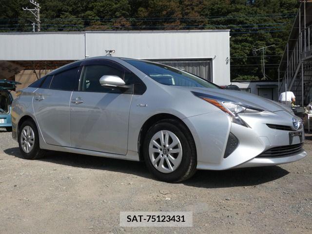 Toyota PRIUS 2016-07 248858-0