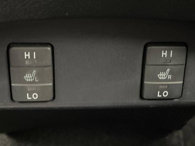 Toyota SIENTA 2015-11 187113-6