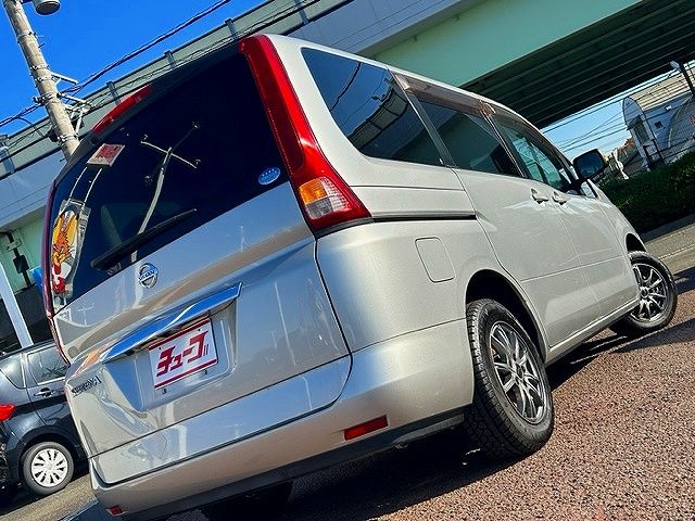 Nissan SERENA 2008-09 194608-25