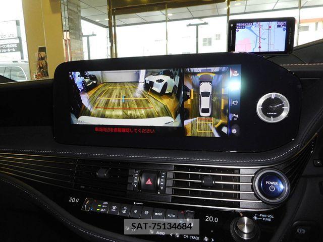 Lexus LS 2021-01 216988-12