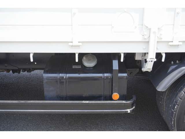Hino RANGER 2018-11 8487-14