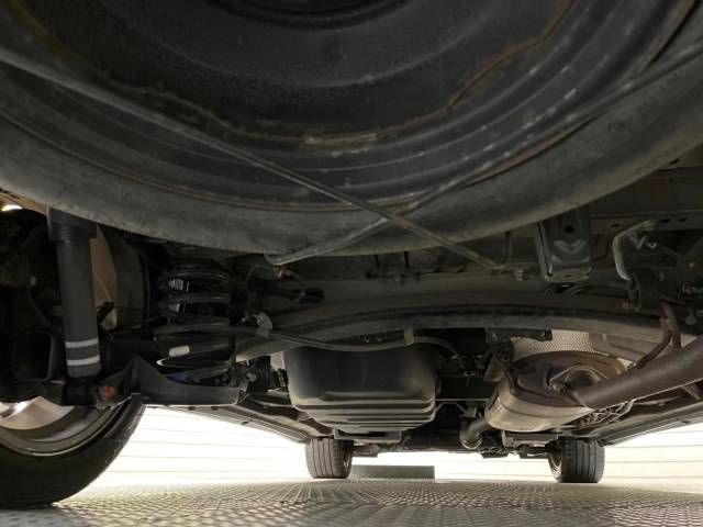 Toyota VELLFIRE 2013-10 12884-19