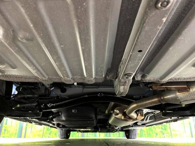 Toyota VOXY 2023-05 188456-19