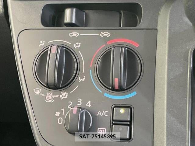 Daihatsu TANTO 2019-09 310377-4
