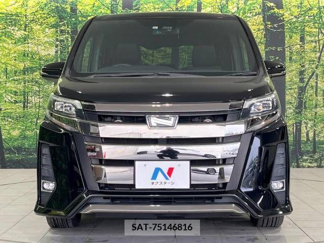 Toyota NOAH 2017-10 321534-14