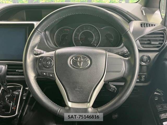 Toyota NOAH 2017-10 321534-11