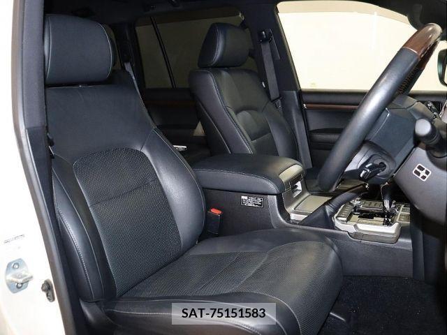 Toyota LAND CRUISER 2016-01 274695-4