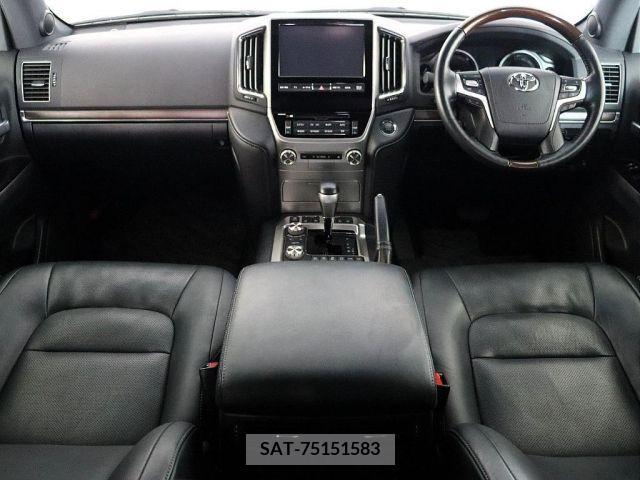 Toyota LAND CRUISER 2016-01 274695-2