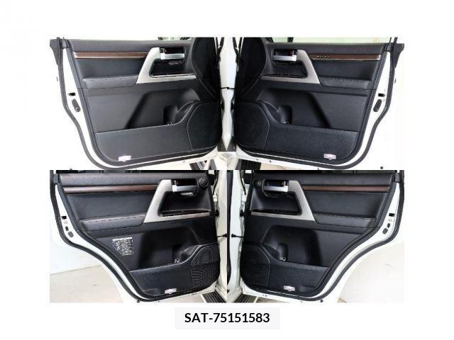 Toyota LAND CRUISER 2016-01 274695-11