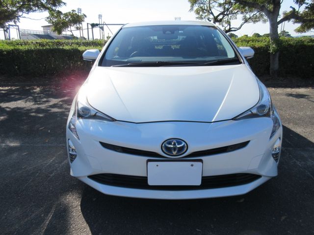 Toyota PRIUS 2016-06 185352-3
