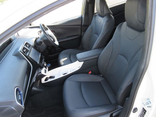 Toyota PRIUS 2016-06 185352-25
