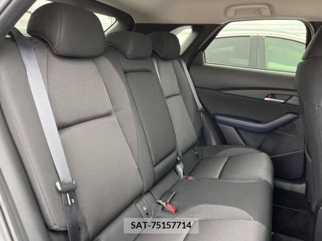 Mazda CX-30 2022-06 358500-12