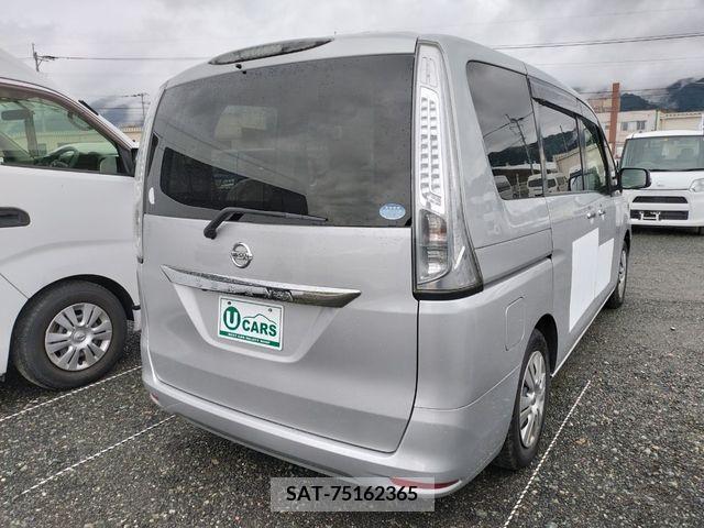 Nissan SERENA 2015-12 220611-15