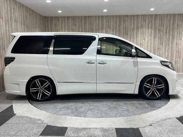 Toyota ALPHARD 2013-01 15738-3