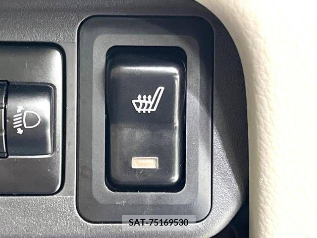 Mitsubishi EK WAGON 2018-06 385272-5