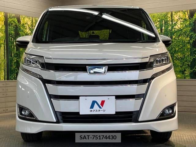 Toyota NOAH HYBRID 2019-08 332158-15