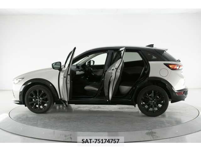 Mazda CX-3 2022-01 210487-5