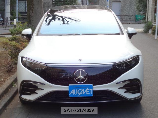 Mercedes Benz EQS 2023-01 208113-3