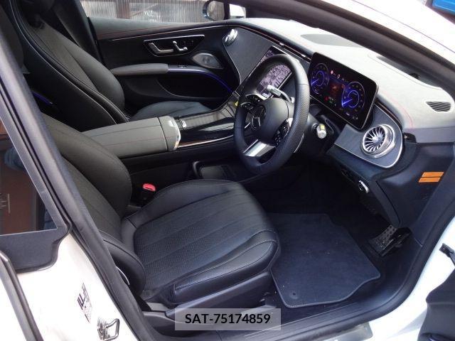 Mercedes Benz EQS 2023-01 208113-14