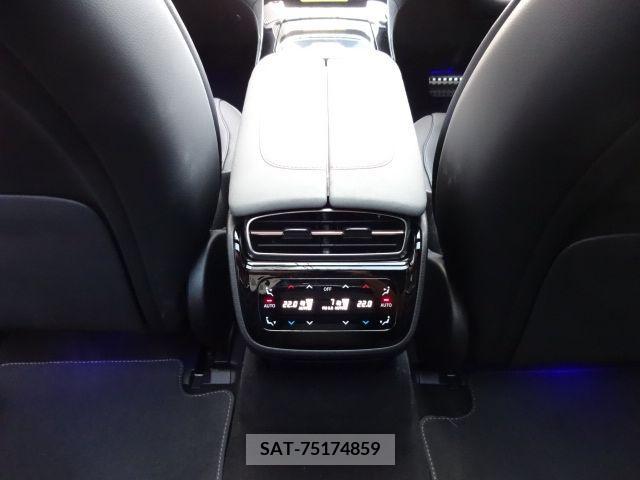 Mercedes Benz EQS 2023-01 208113-18