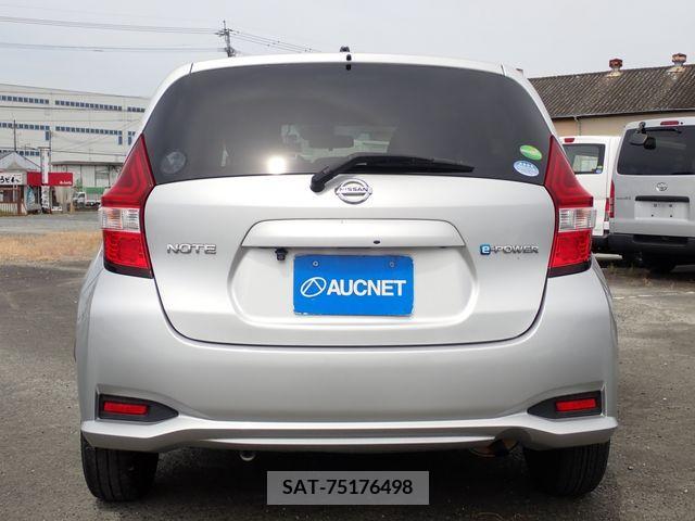 Nissan NOTE 2017-05 280089-5