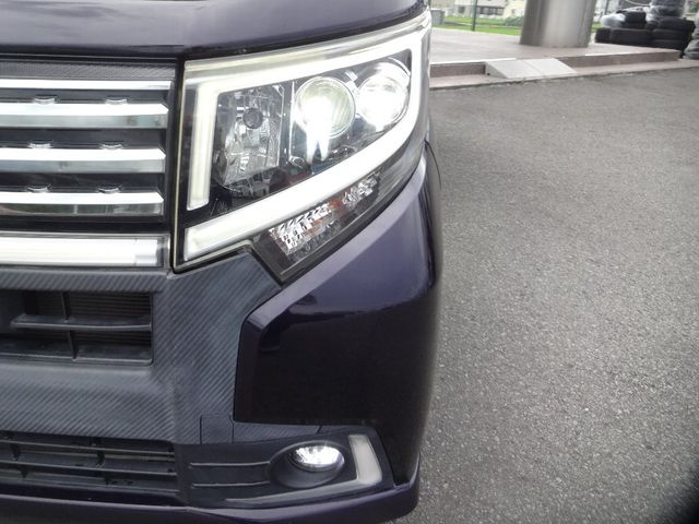 Daihatsu MOVE CUSTOM 2014-12 9330-26