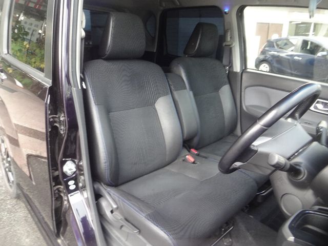 Daihatsu MOVE CUSTOM 2014-12 9330-9