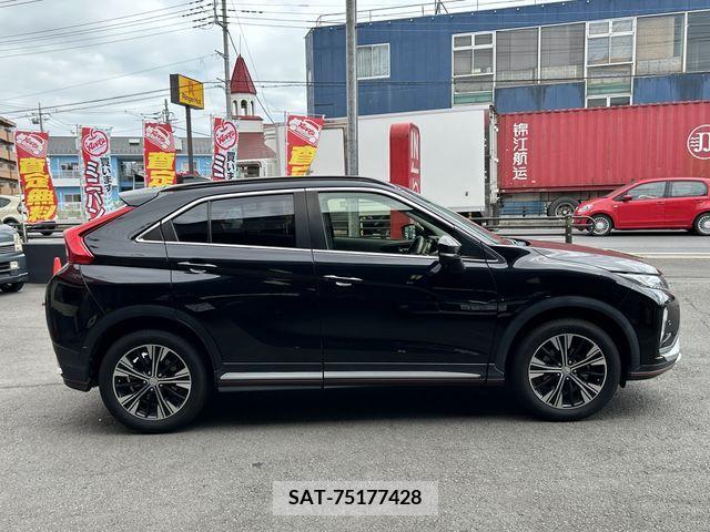 Mitsubishi ECLIPSE CROSS 2018-03 359510-9