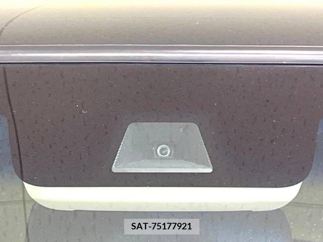Honda N BOX 2019-03 364477-5
