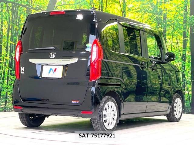 Honda N BOX 2019-03 364477-17