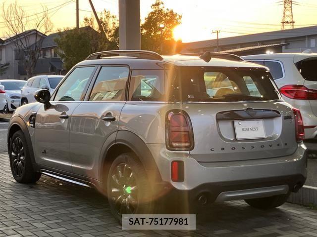 Bmw MINI 2023-04 213042-2