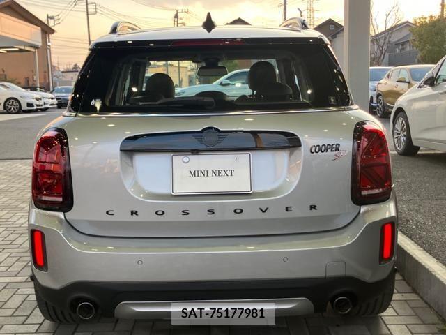 Bmw MINI 2023-04 213042-4