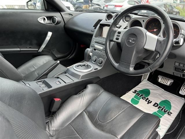 Nissan FAIRLADY Z 2003-03 17903-12