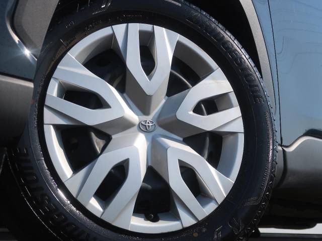 Toyota COROLLA CROSS 2023-05 13624-13