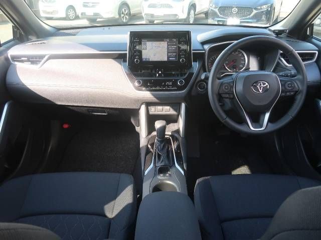 Toyota COROLLA CROSS 2023-05 13624-1