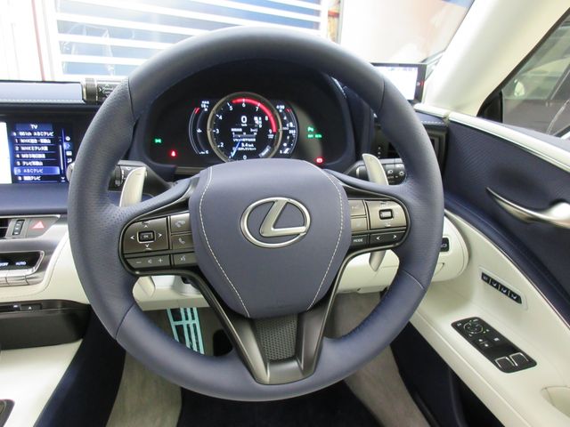 Lexus LC 2022-05 1758-16