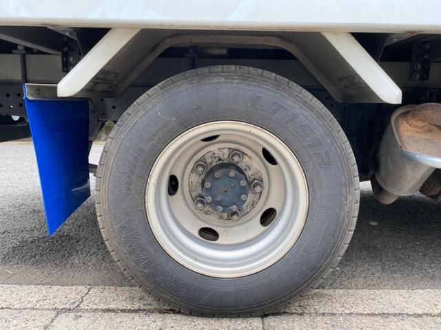 Isuzu ELF TRUCK 2012-07 12911-9