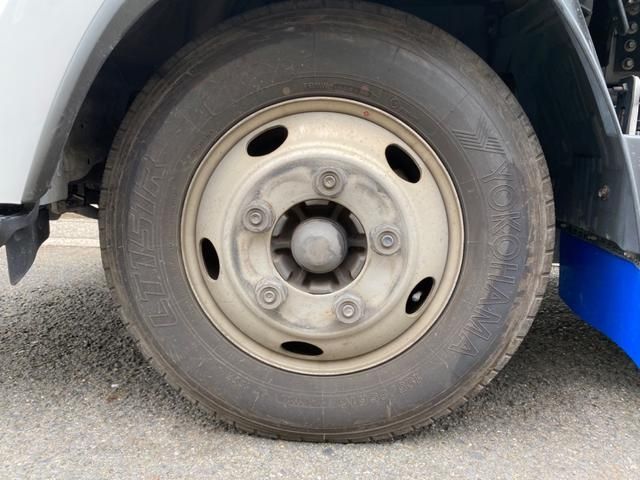 Isuzu ELF TRUCK 2012-07 12911-11