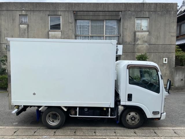 Isuzu ELF TRUCK 2012-07 12911-2