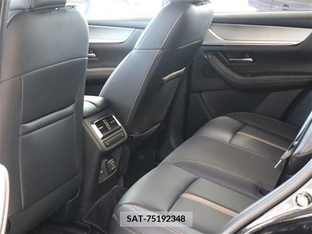 Mazda CX-60 2023-06 241307-15